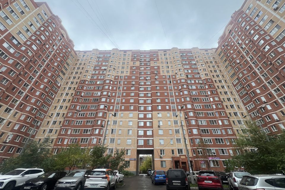 Продаётся 1-комнатная квартира, 27.7 м²