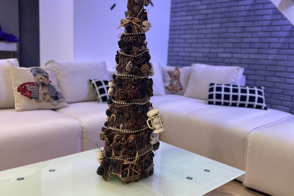 Продаётся 1-комнатная квартира, 54 м²