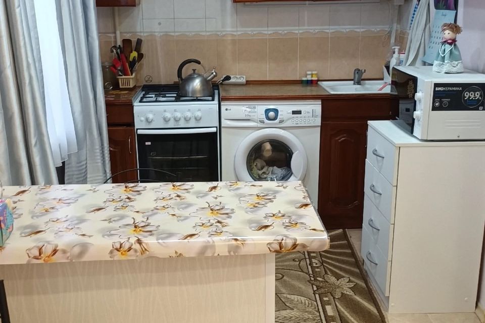 Продаётся 3-комнатная квартира, 60 м²