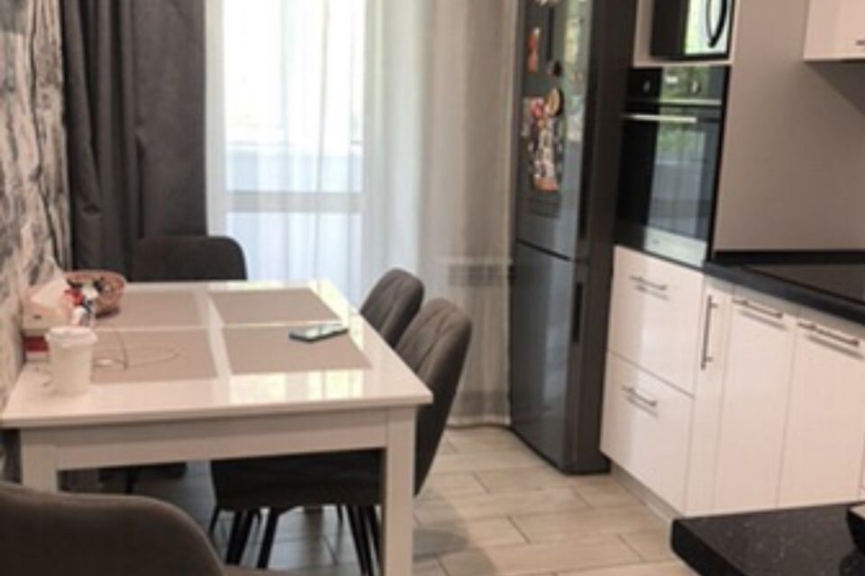Продаётся 1-комнатная квартира, 40 м²