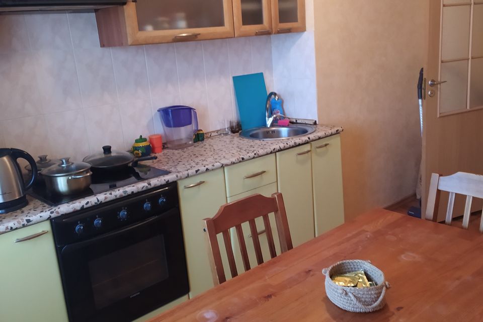 Продаётся 3-комнатная квартира, 68 м²