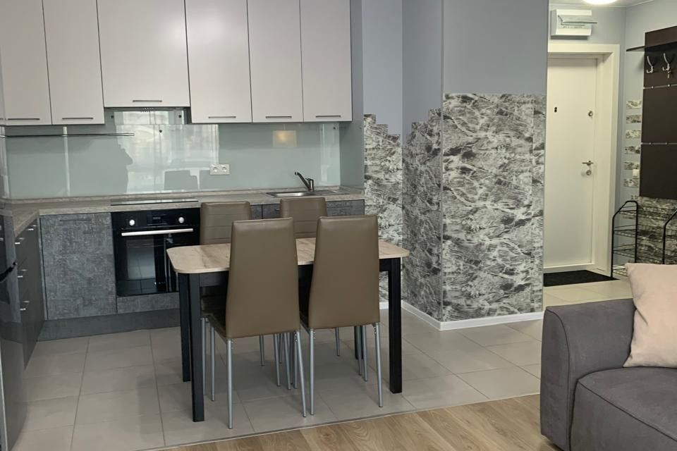 Сдаётся 2-комнатная квартира, 40 м²