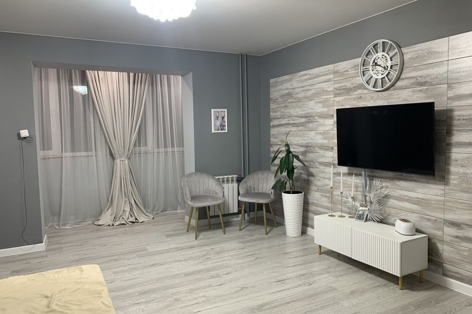 Продаётся 4-комнатная квартира, 100.6 м²