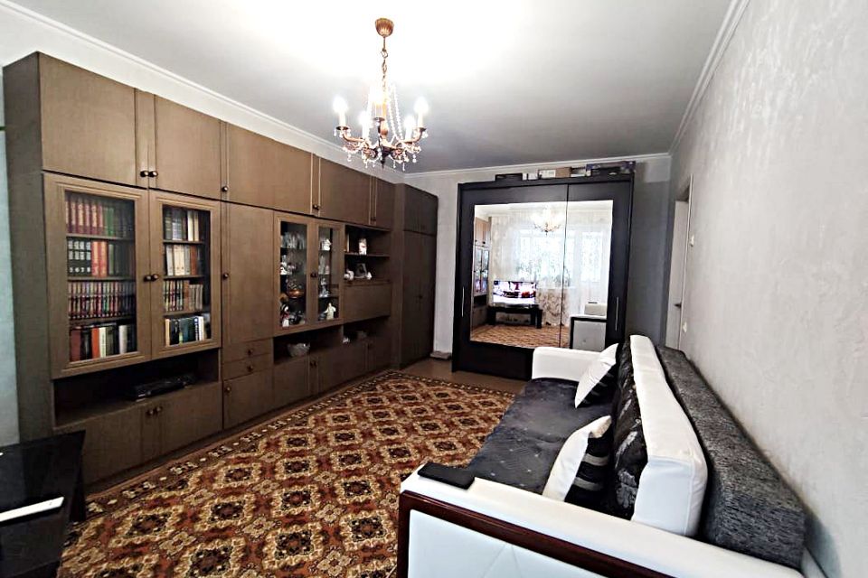 Продаётся 2-комнатная квартира, 54.1 м²