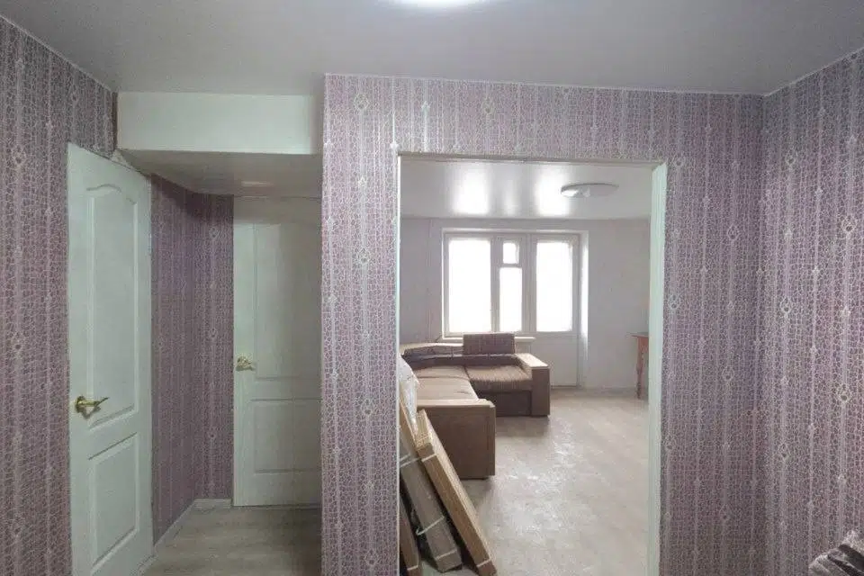 Продаётся 1-комнатная квартира, 42 м²