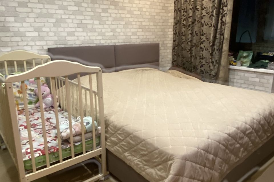 Продаётся 3-комнатная квартира, 57.7 м²