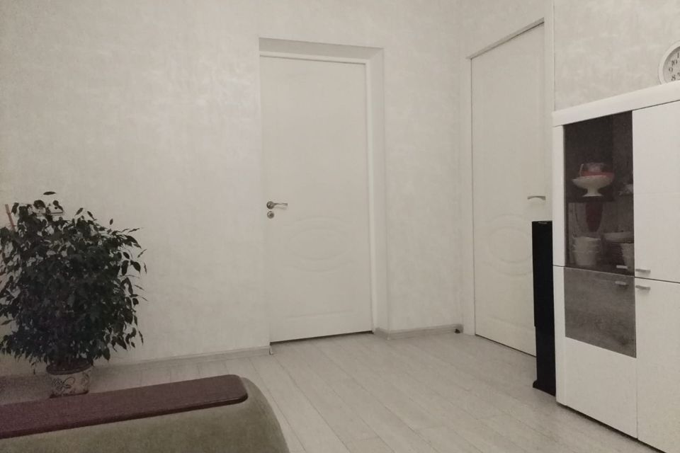 Продаётся 3-комнатная квартира, 60 м²