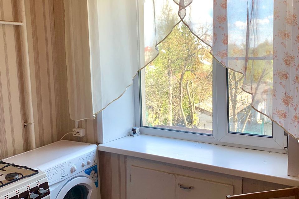 Продаётся 1-комнатная квартира, 32 м²