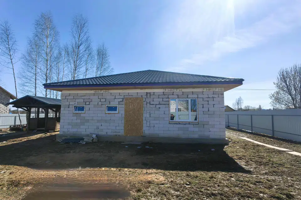 Продаётся 1-этажный дом, 98 м²