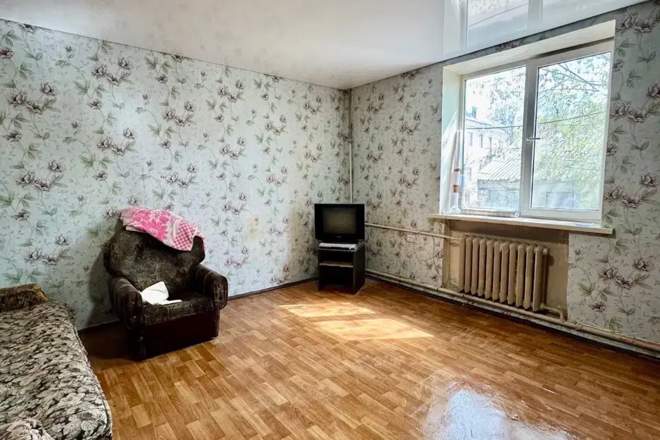 Продаётся 3-комнатная квартира, 59.3 м²
