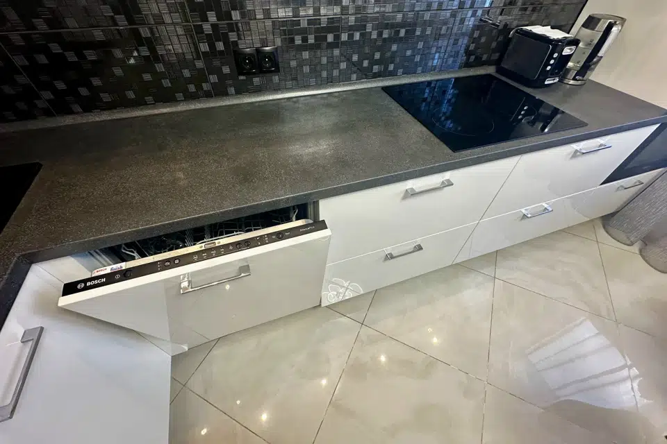 Продаётся 3-комнатная квартира, 86.3 м²