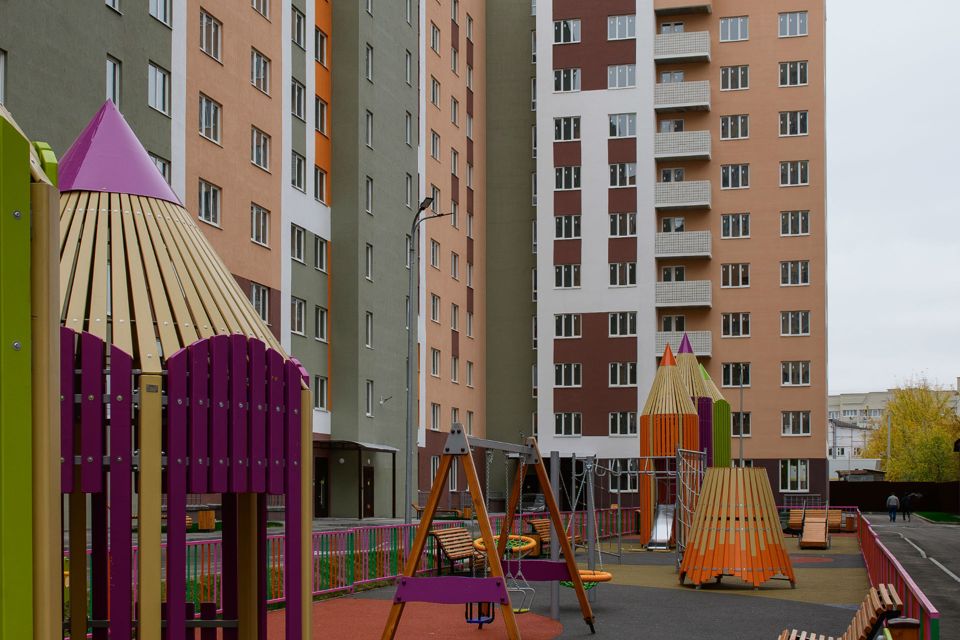 Продаётся 2-комнатная квартира, 58 м²