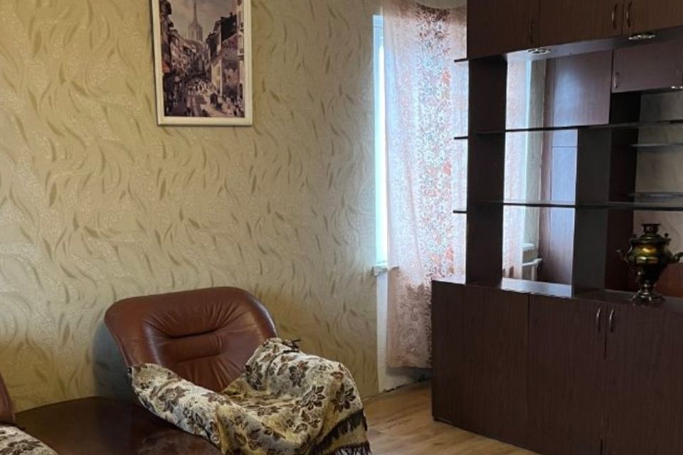 Сдаётся 1-комнатная квартира, 35 м²