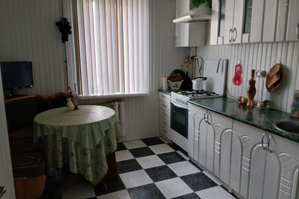 Продаётся 3-комнатная квартира, 72 м²