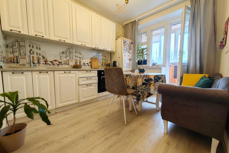 Продаётся 2-комнатная квартира, 50.4 м²