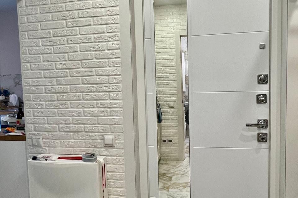 Продаётся 1-комнатная квартира, 42.4 м²