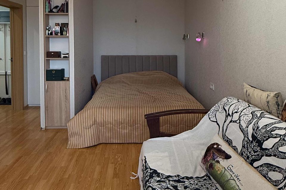 Продаётся 1-комнатная квартира, 41 м²