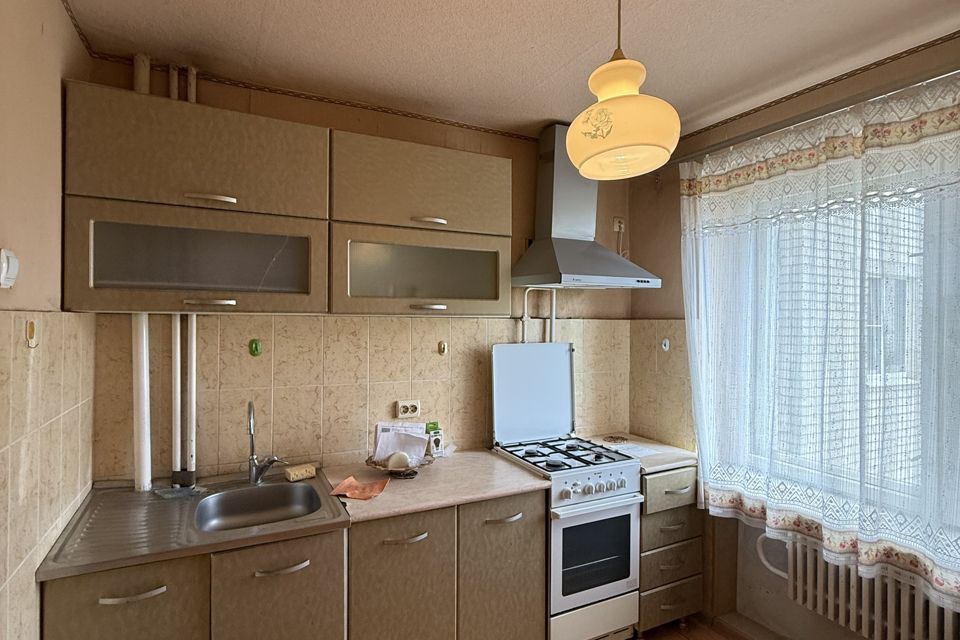 Продаётся 3-комнатная квартира, 57.9 м²