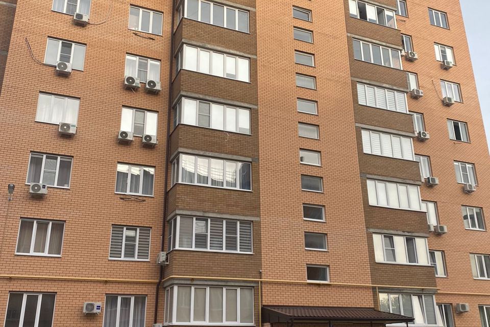 Продаётся 2-комнатная квартира, 63 м²