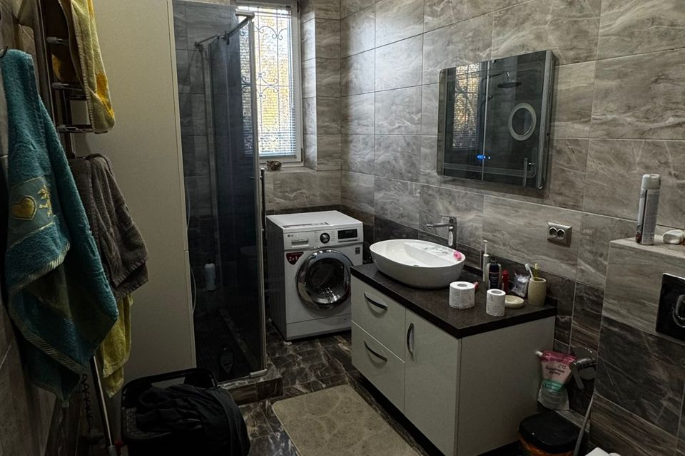 Продаётся 2-этажный дом, 360 м²