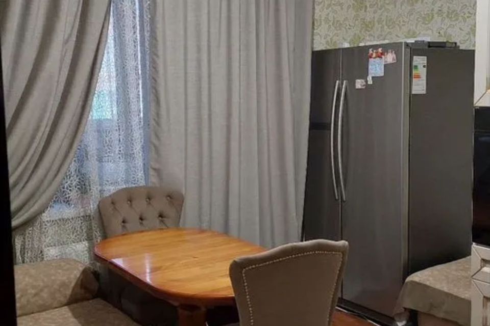 Продаётся 1-комнатная квартира, 37 м²