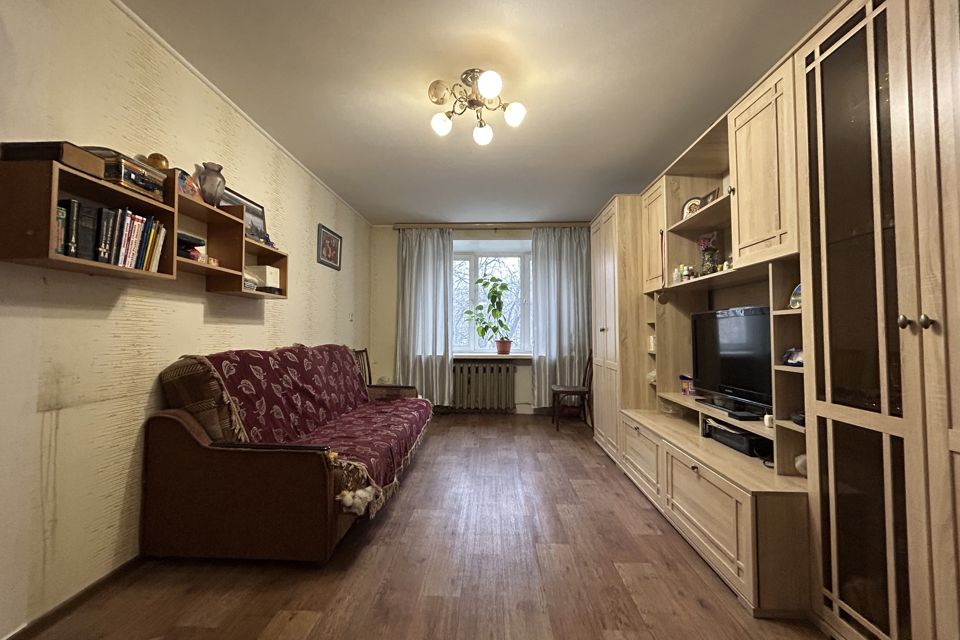 Продаётся 3-комнатная квартира, 62.4 м²