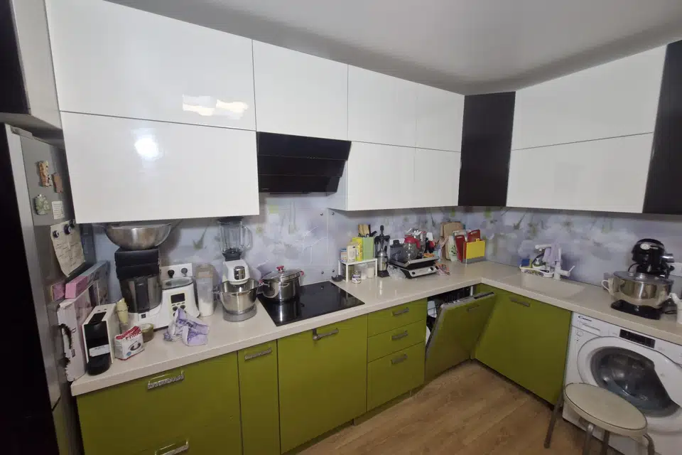 Продаётся 2-комнатная квартира, 70.3 м²