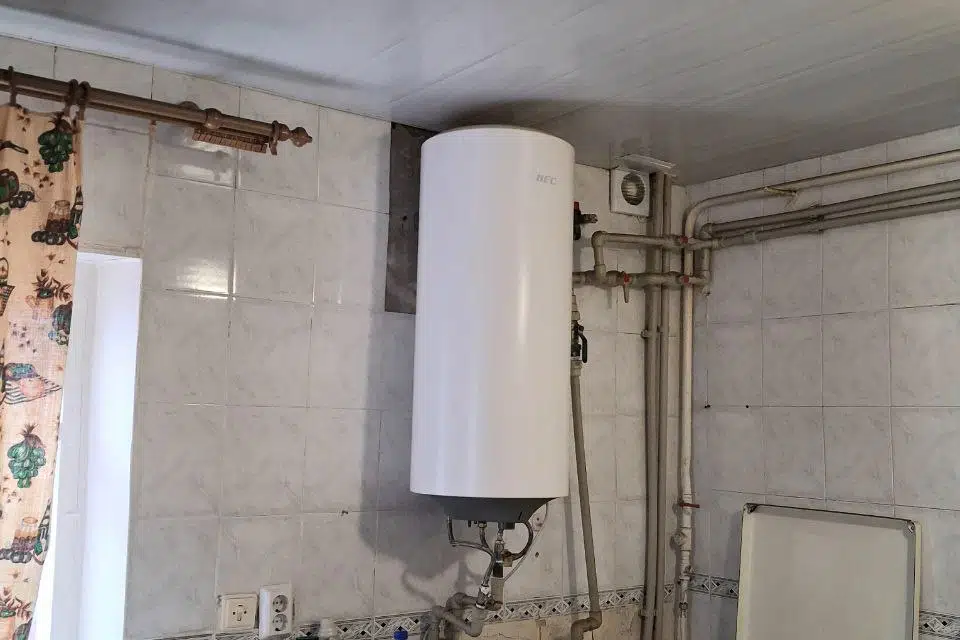 Продаётся 4-этажный дом, 80 м²