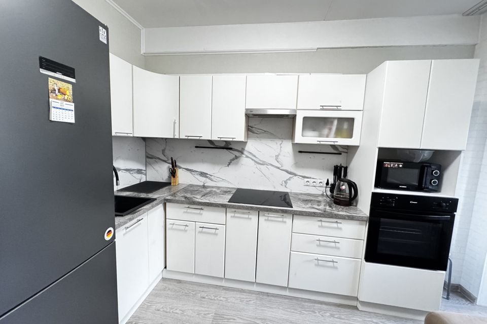 Продаётся 1-комнатная квартира, 38 м²