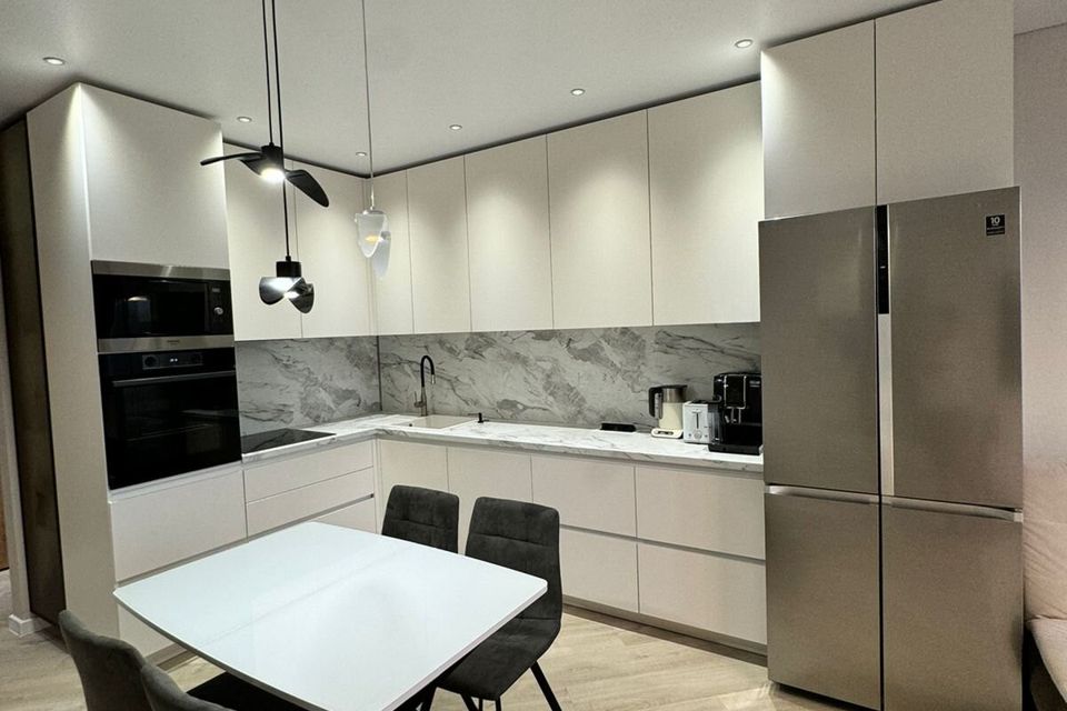 Продаётся 3-комнатная квартира, 96.1 м²