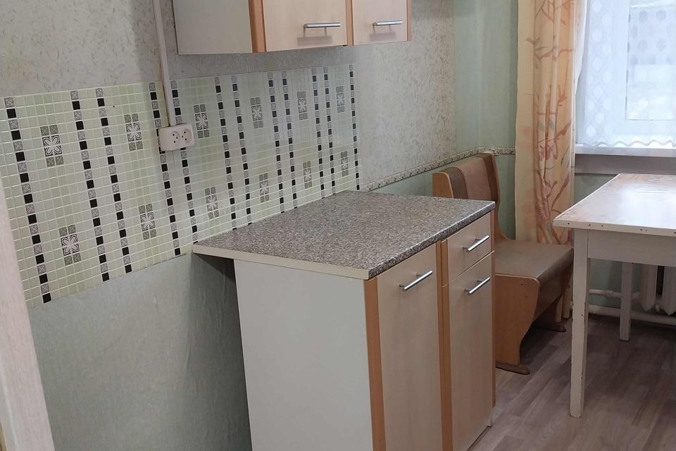 Продаётся 2-комнатная квартира, 43.3 м²