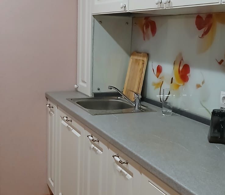 Продаётся 1-комнатная квартира, 51.8 м²