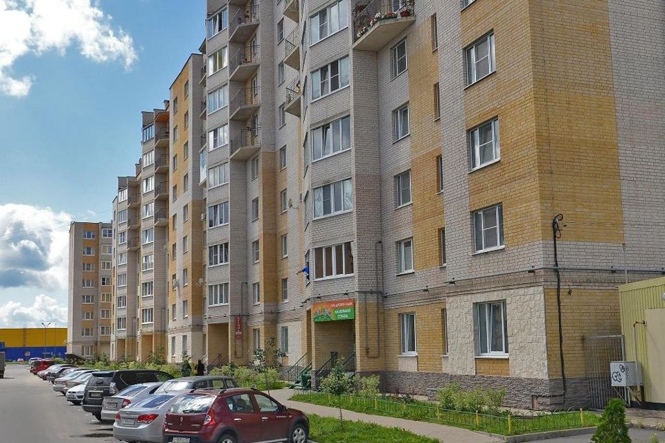 Продаётся 3-комнатная квартира, 98.4 м²