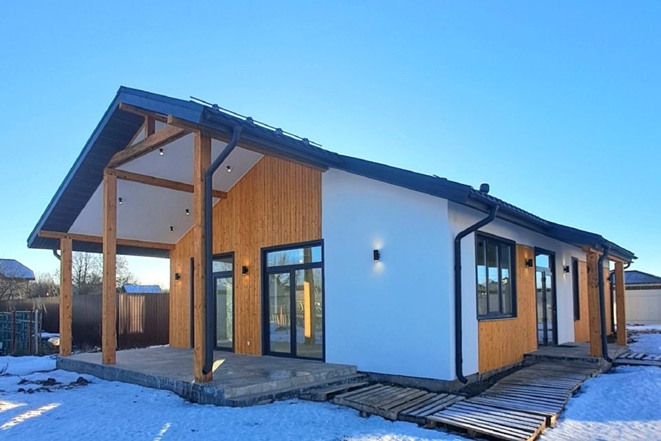 Продаётся 1-этажный дом, 142 м²
