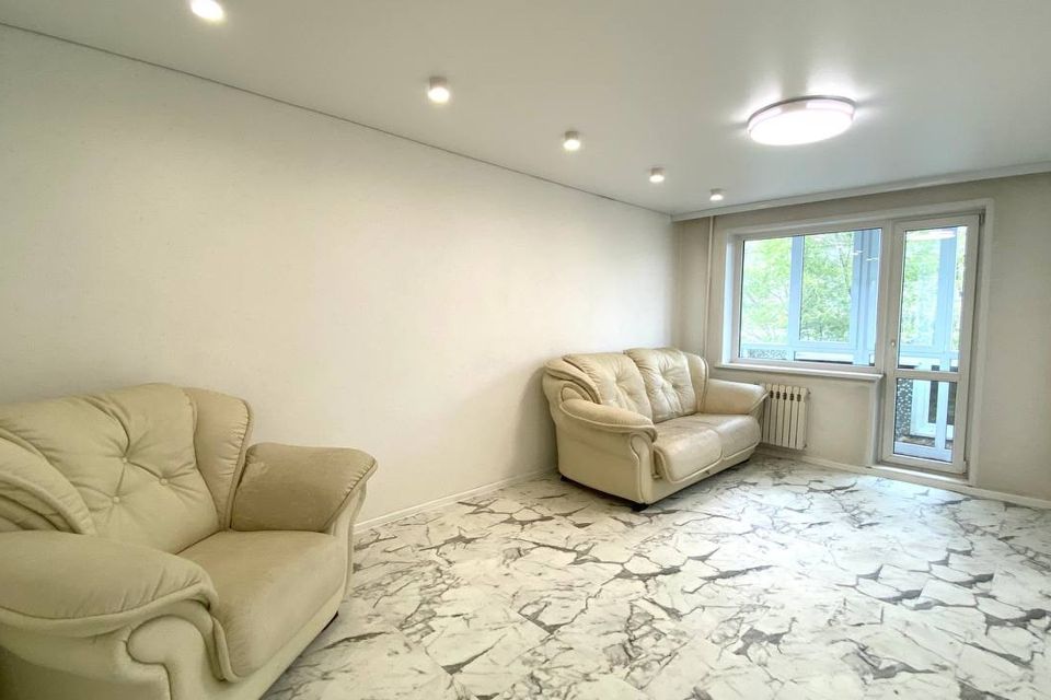 Продаётся 2-комнатная квартира, 43.7 м²