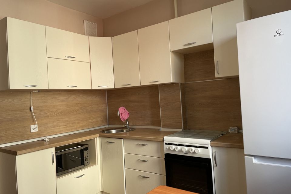 Продаётся 1-комнатная квартира, 40 м²