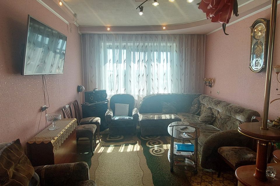 Продаётся 3-комнатная квартира, 62.5 м²