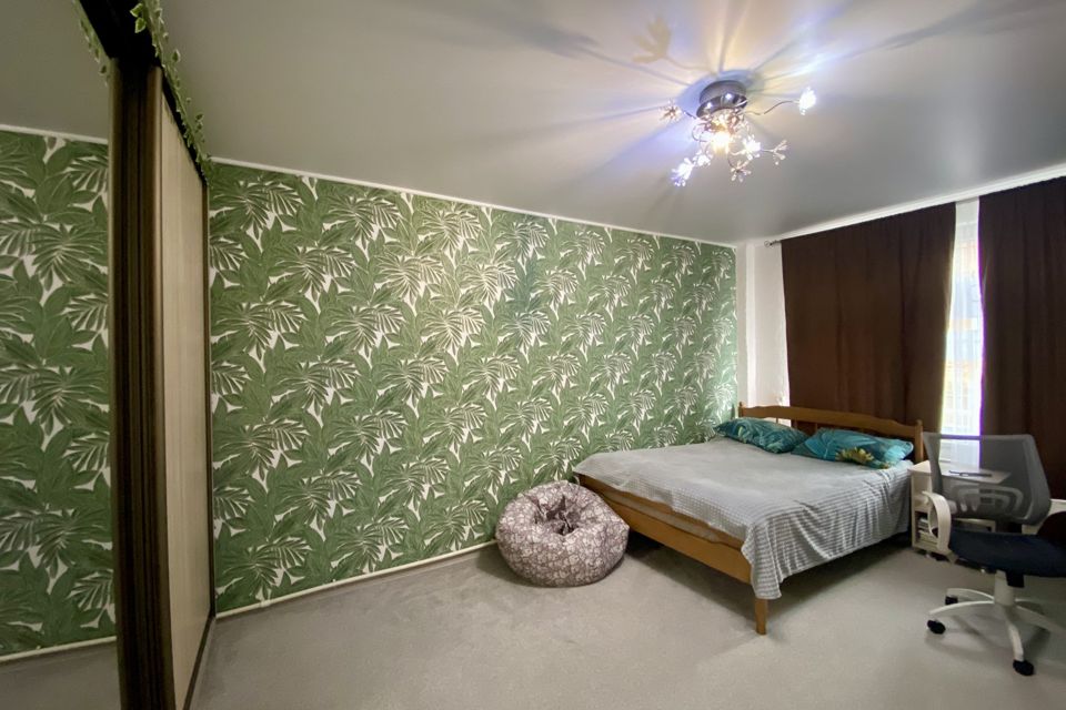 Продаётся 3-комнатная квартира, 61.4 м²