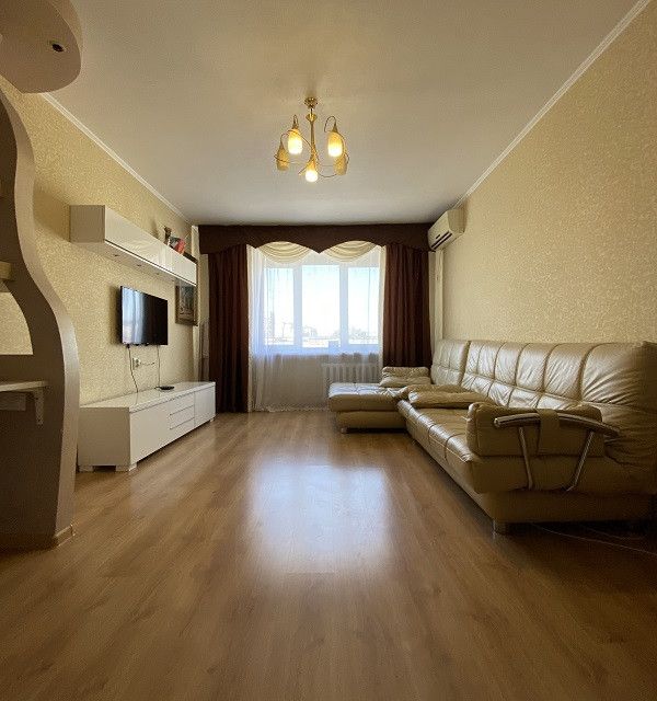Продаётся 3-комнатная квартира, 65 м²