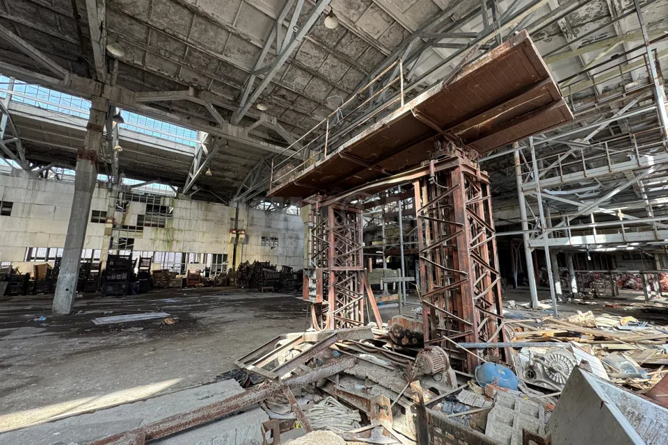 Продаётся помещение своб. назначения, 42630 м²