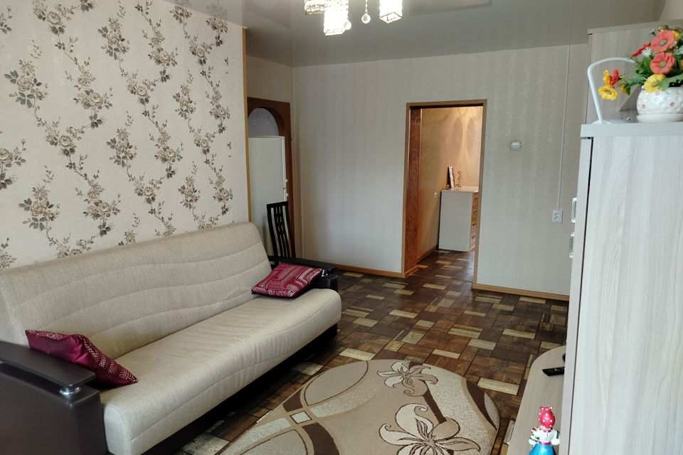 Продаётся 3-комнатная квартира, 57.7 м²