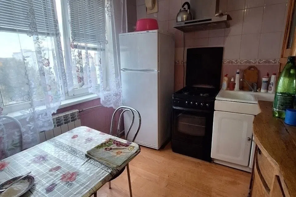 Продаётся 3-комнатная квартира, 52 м²