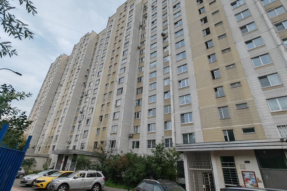 Продаётся 1-комнатная квартира, 38 м²