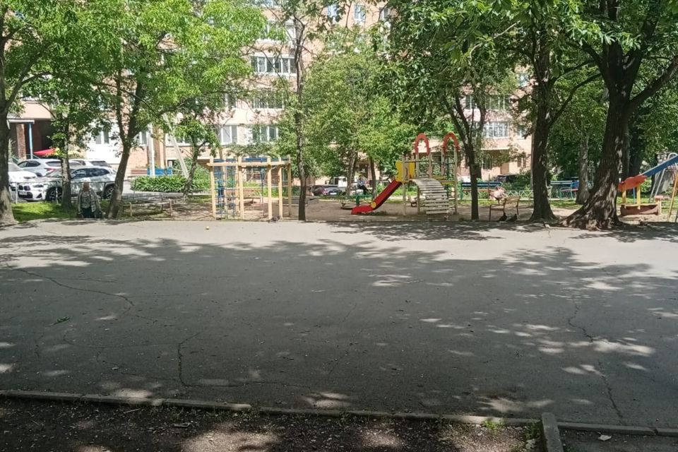 Продаётся 3-комнатная квартира, 61.4 м²