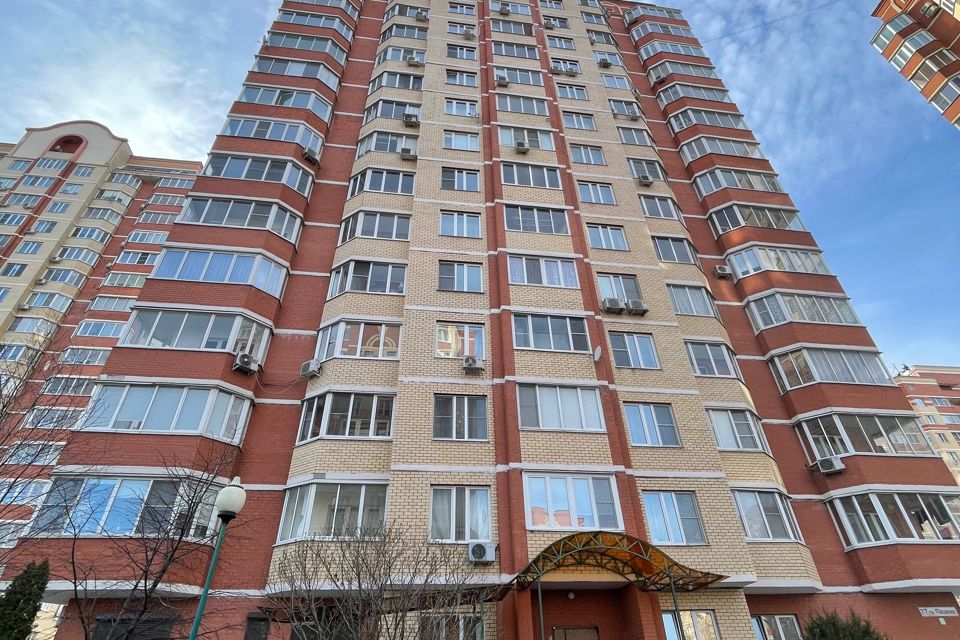 Продаётся 2-комнатная квартира, 66.1 м²
