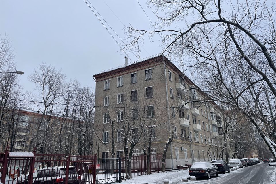 Продаётся комната в 3-комн. квартире, 15.2 м²