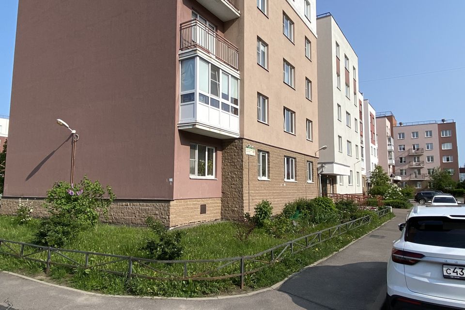Продаётся 1-комнатная квартира, 38 м²