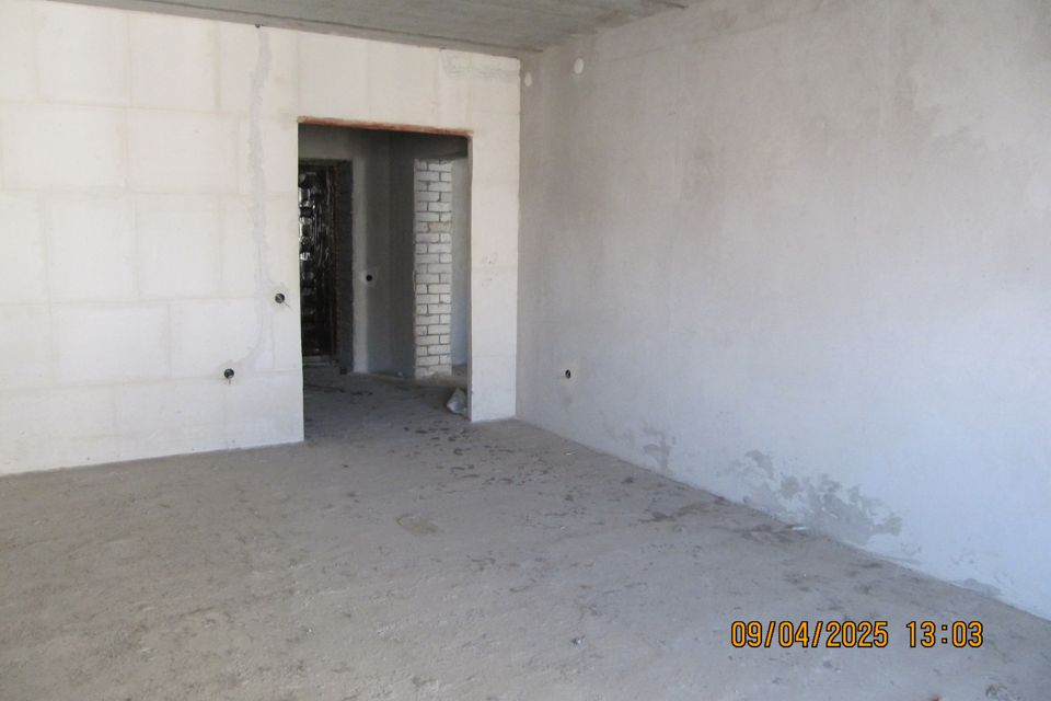 Продаётся 1-комнатная квартира, 61.7 м²