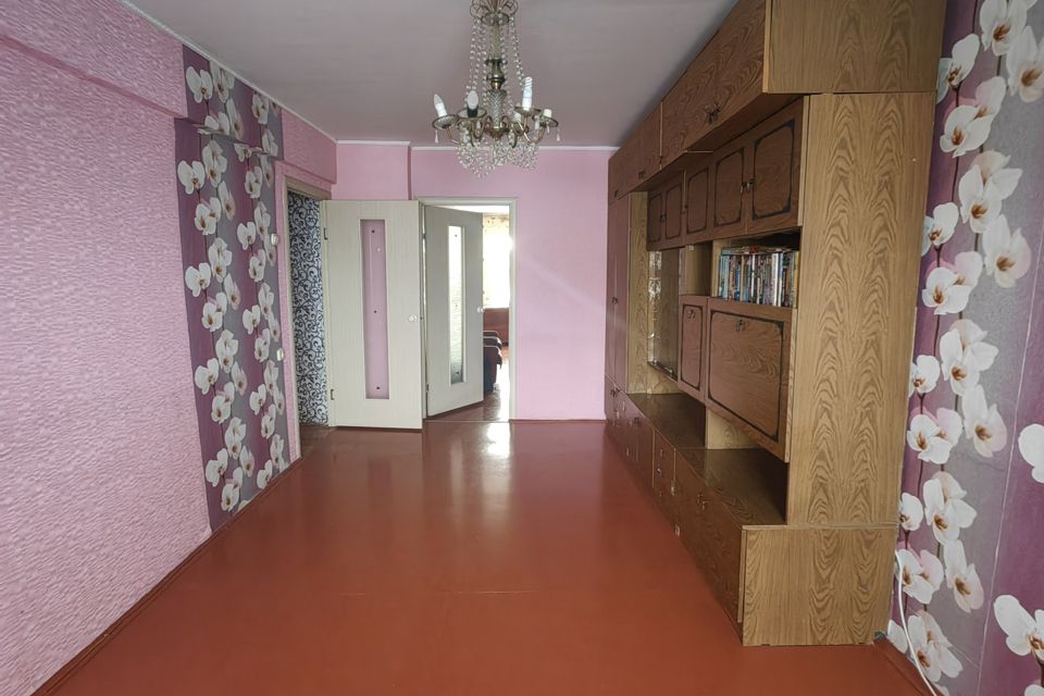 Продаётся 3-комнатная квартира, 55.2 м²