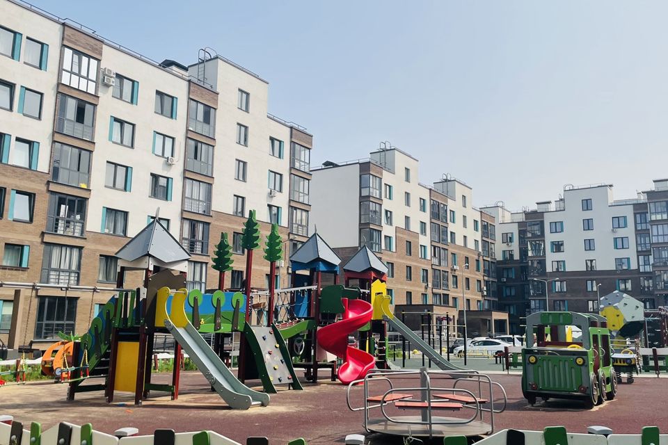 Продаётся 2-комнатная квартира, 52.7 м²